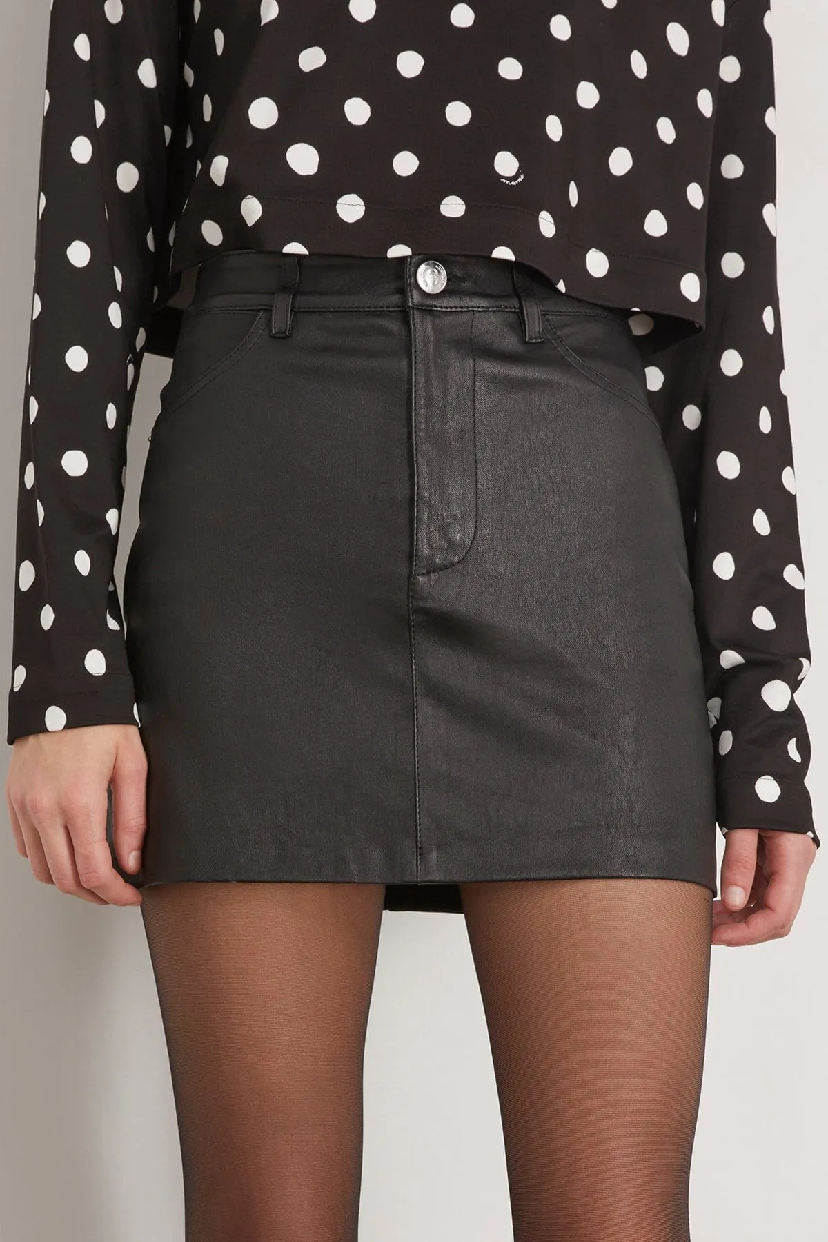 5 Pocket Mini Skirt in Black