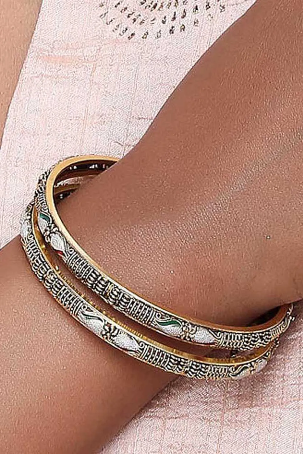 Alloy Bangles in Gold