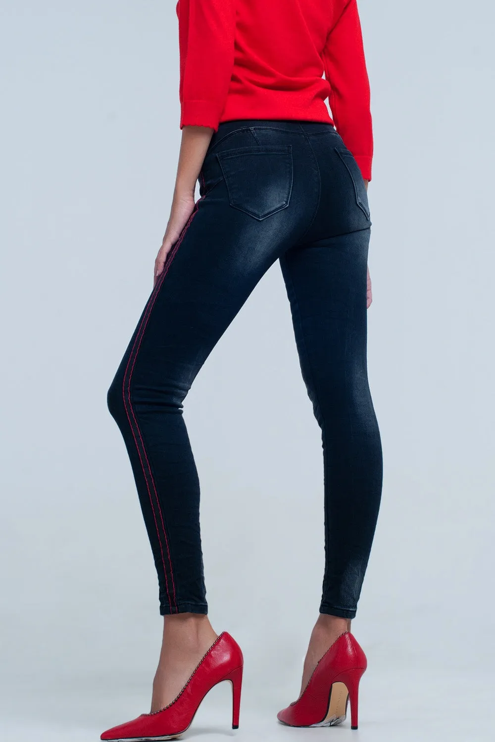 Black Skinny Leg Jeans with Side Stripe by Q2