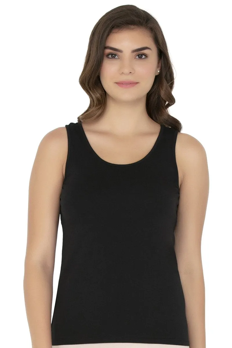 Broad Strapped Body Hugging Tank Top - Black