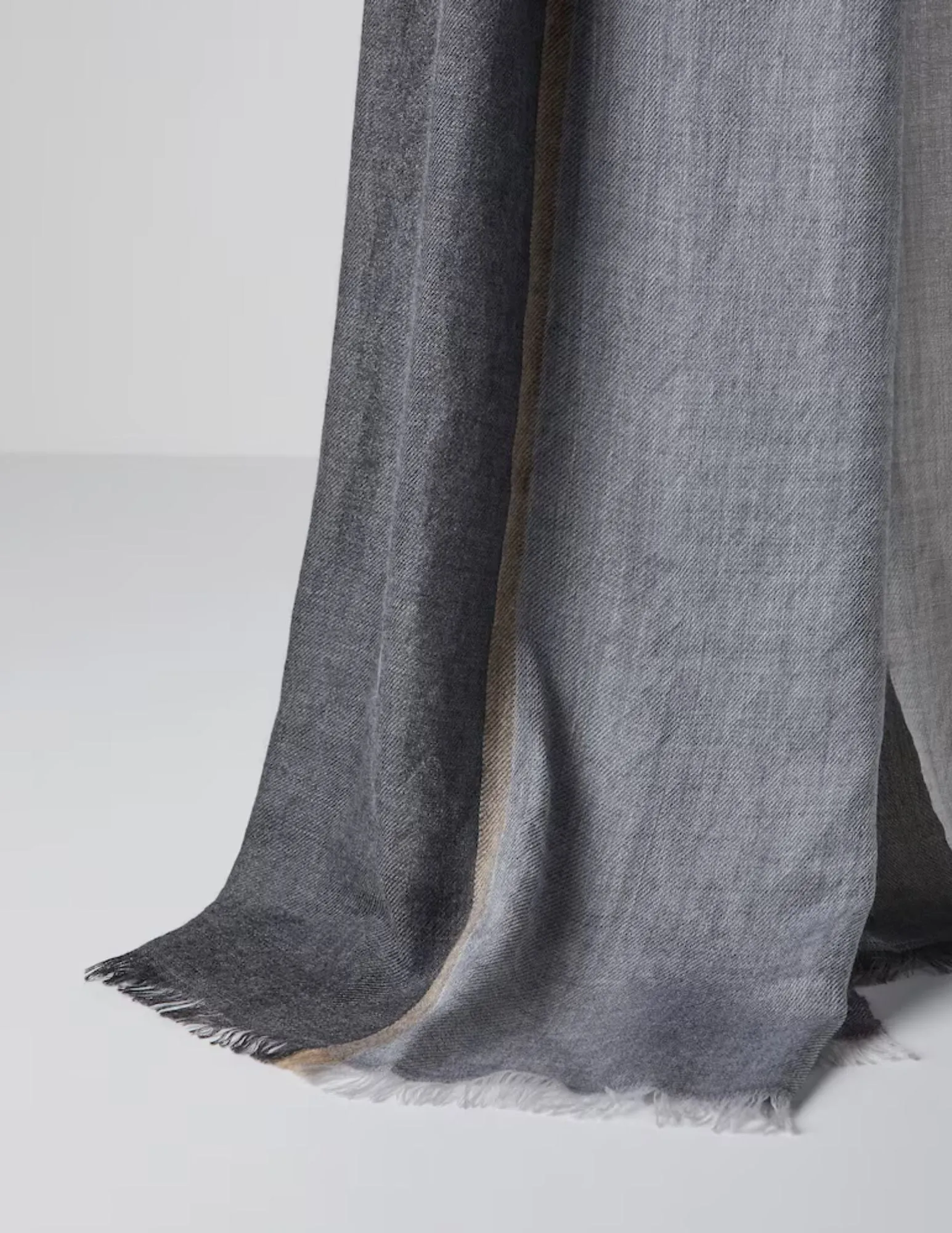 Cashmere and Silk Color Block Scarf | Light Grey