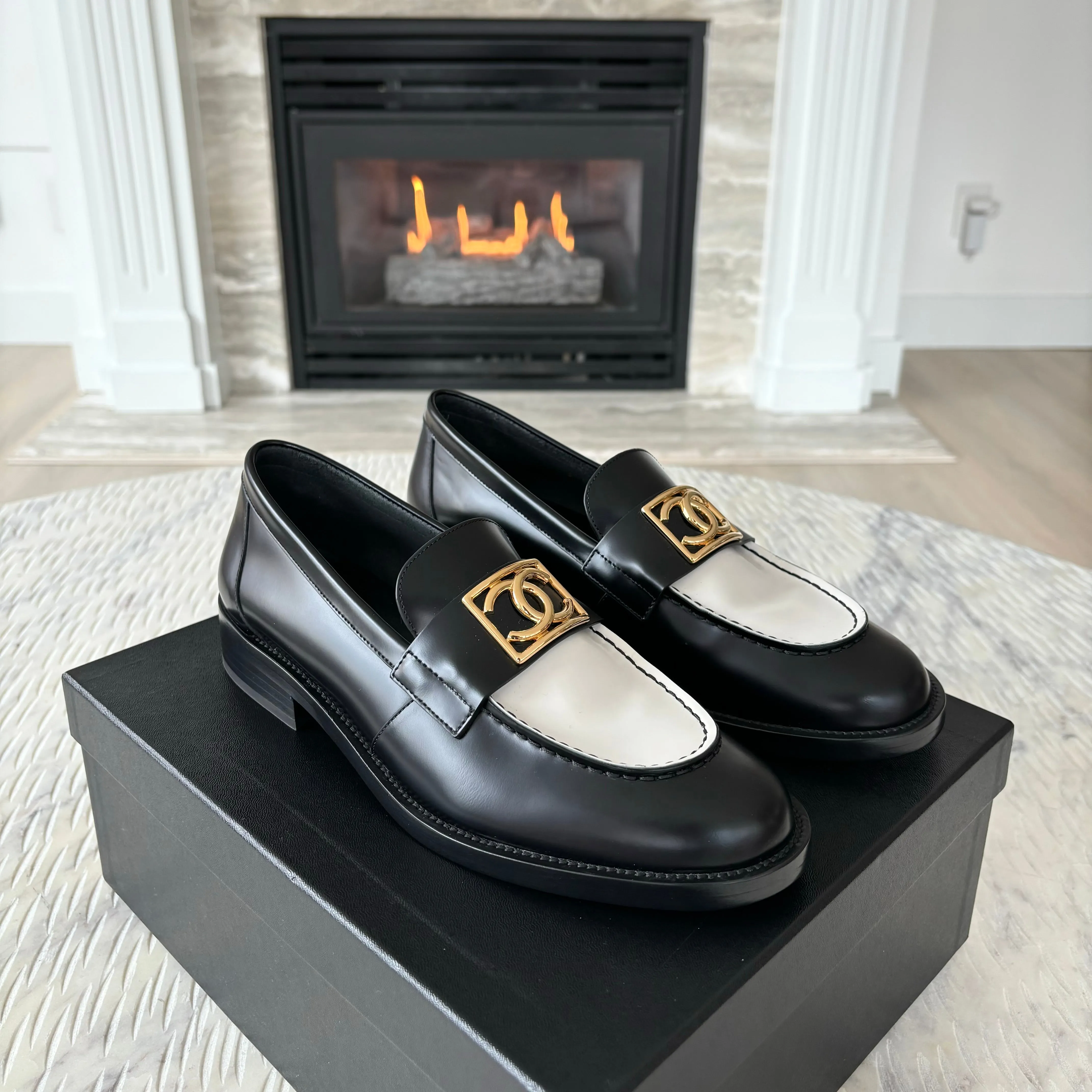 Chanel CC Loafers Black White