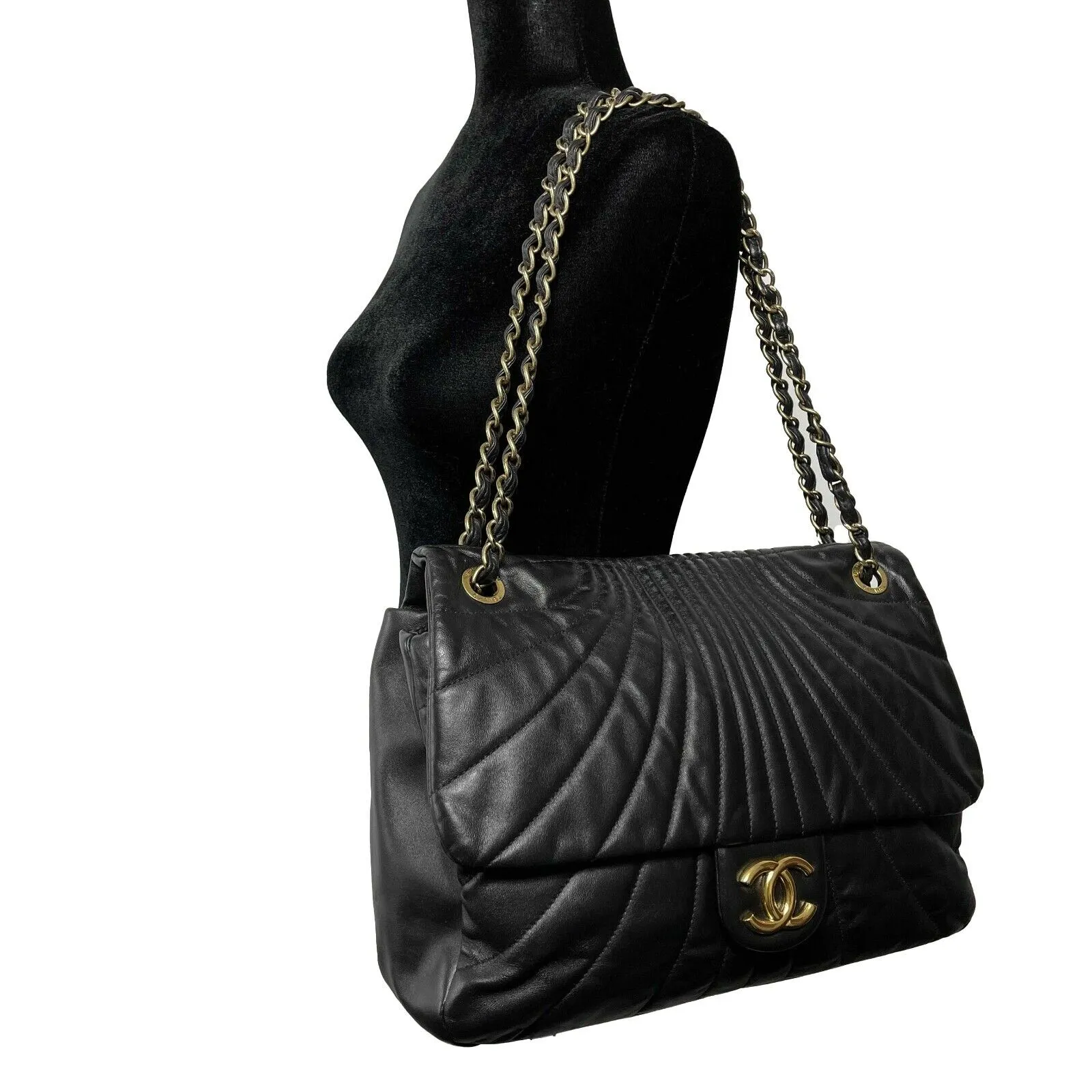 CHANEL Wave Quilted Black Calfskin Leather Maxi Flap Gold-tone Shoulder Bag