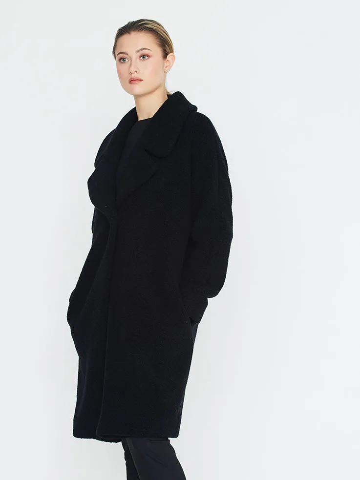 Coat Joan in black