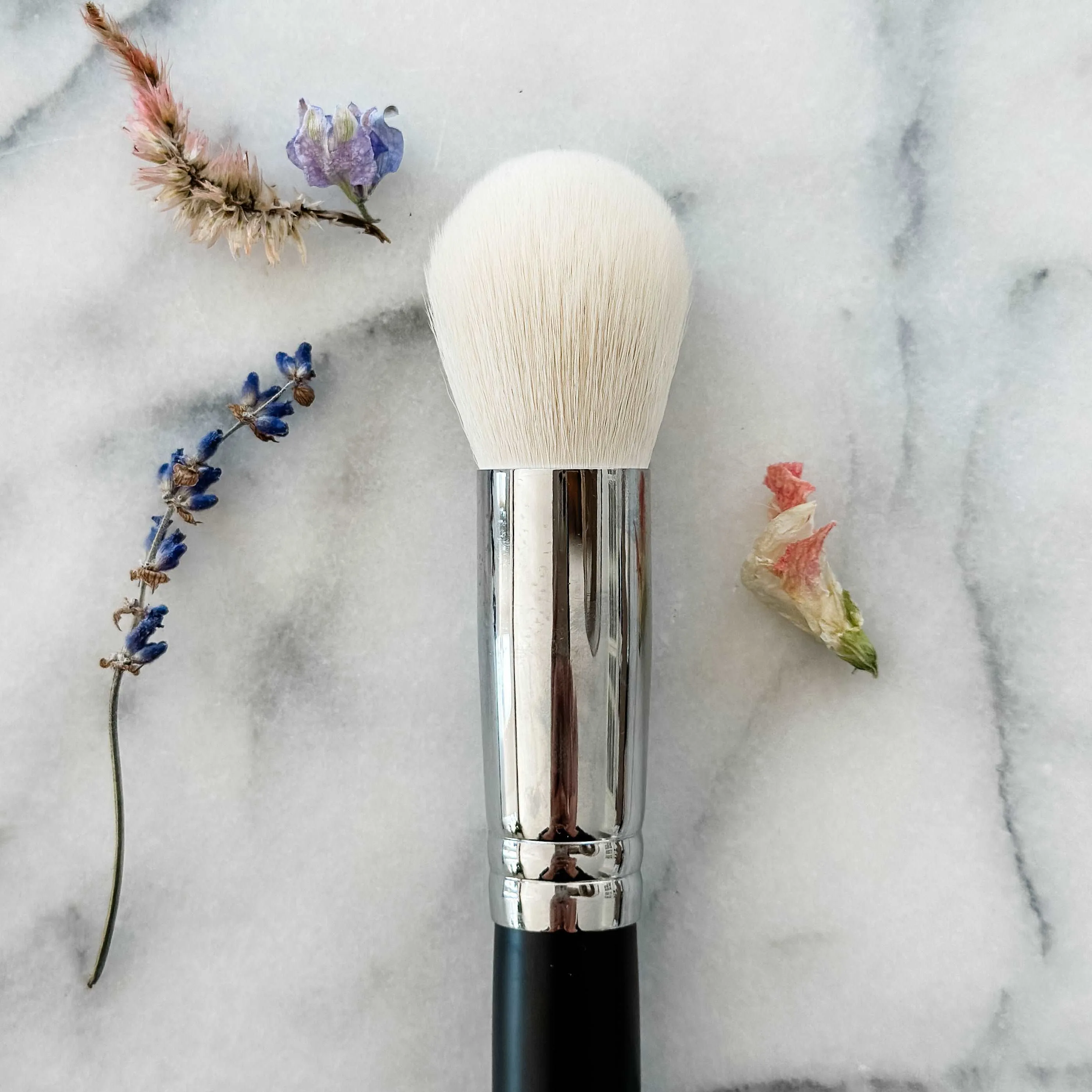 Dome Powder Brush