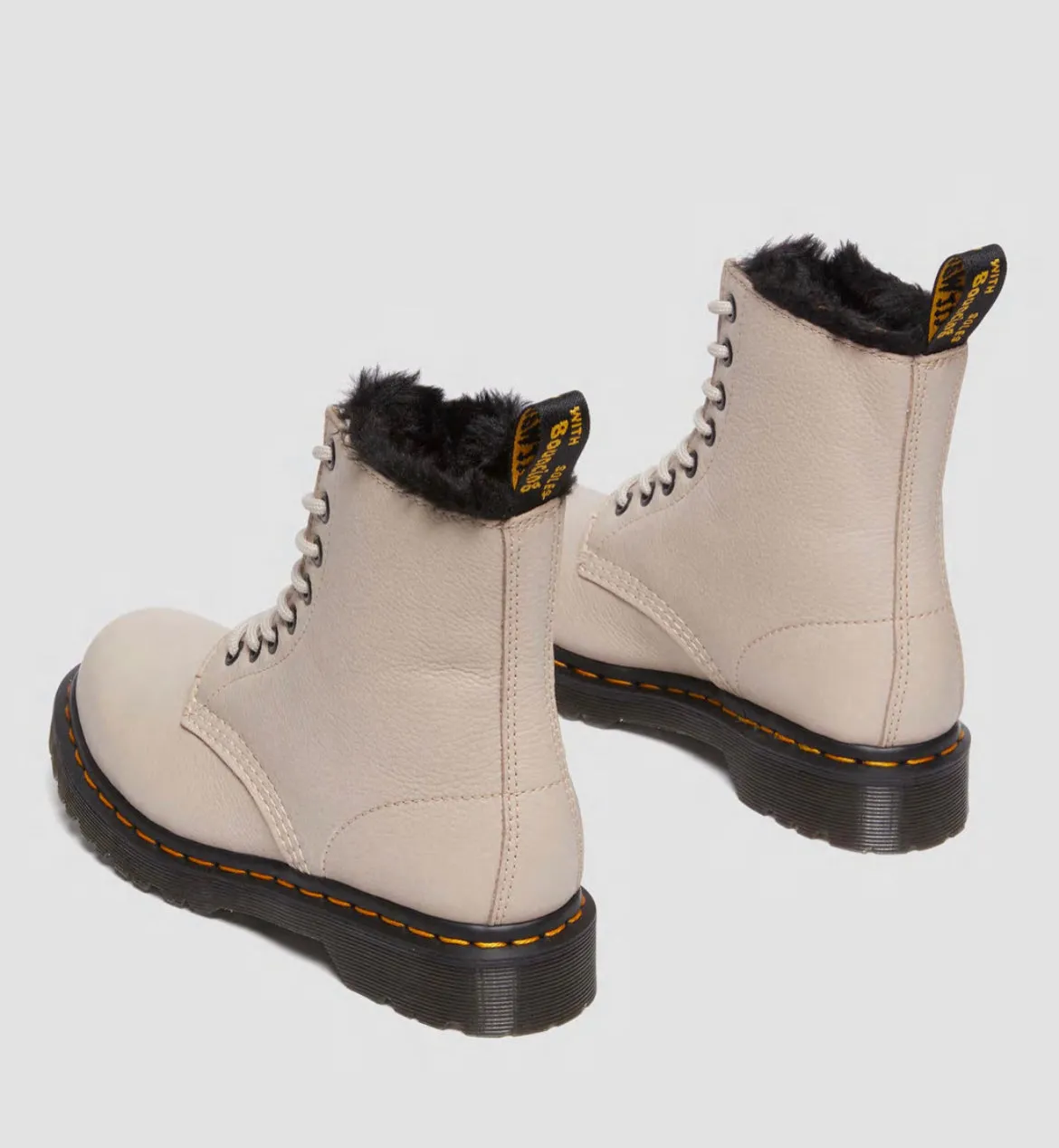 Dr.Martens Serena Taupe 31301348