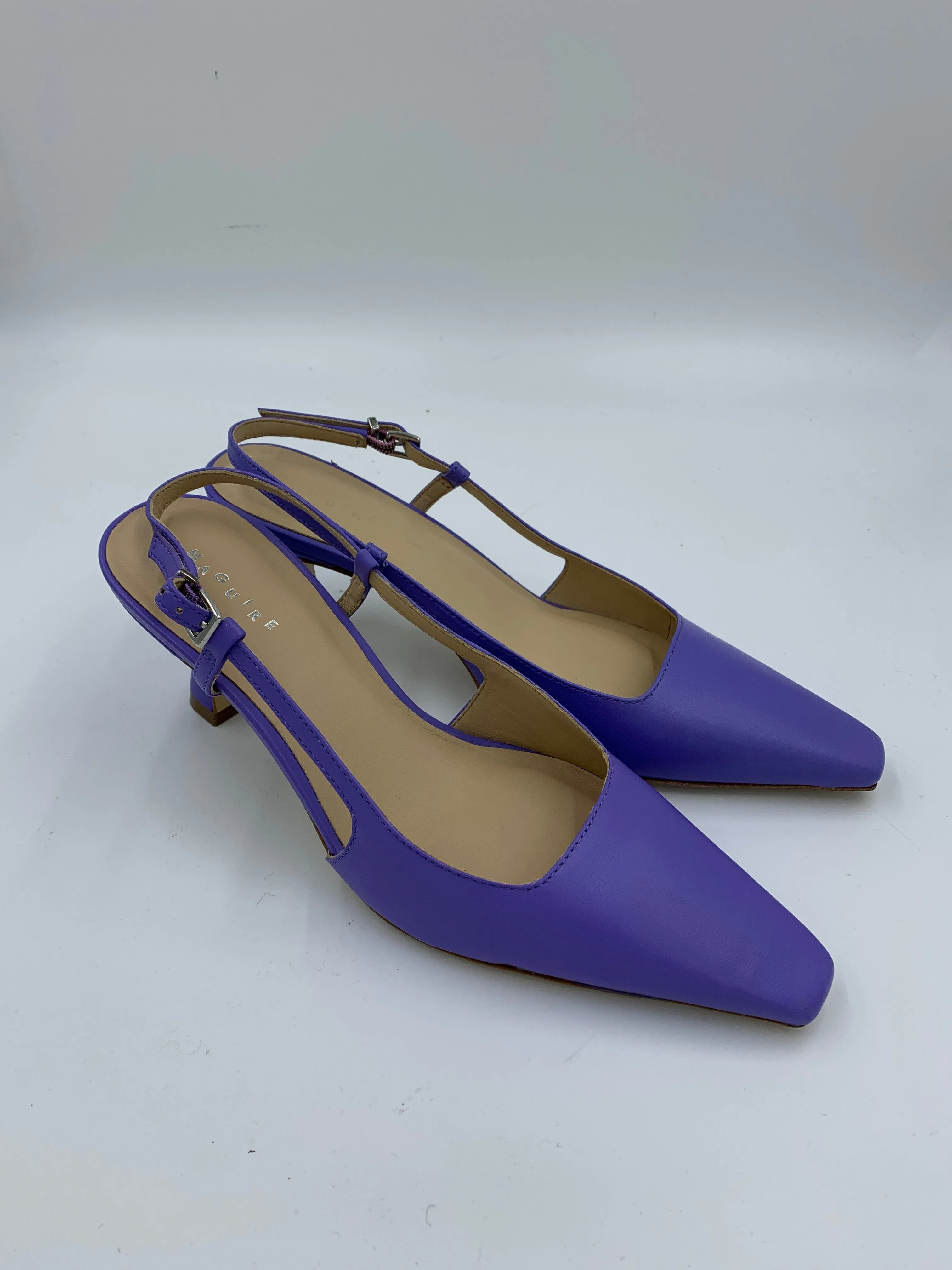 Imperfect Bahia Violet Pump