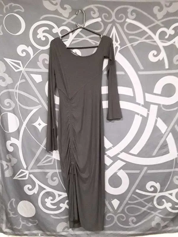 Kalonice Maxi Dress Resurrect