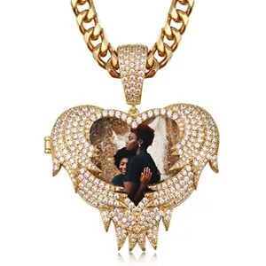 Personalized 18k Gold Heart Photo Pendant Necklace