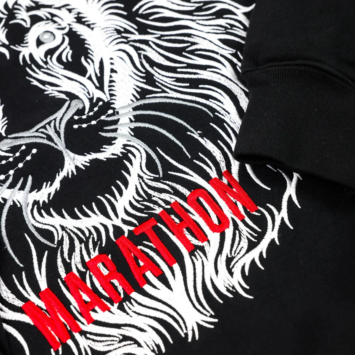 Respect Lion Crewneck - Black