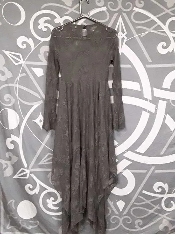 Shadow Figure Maxi Dress Resurrect