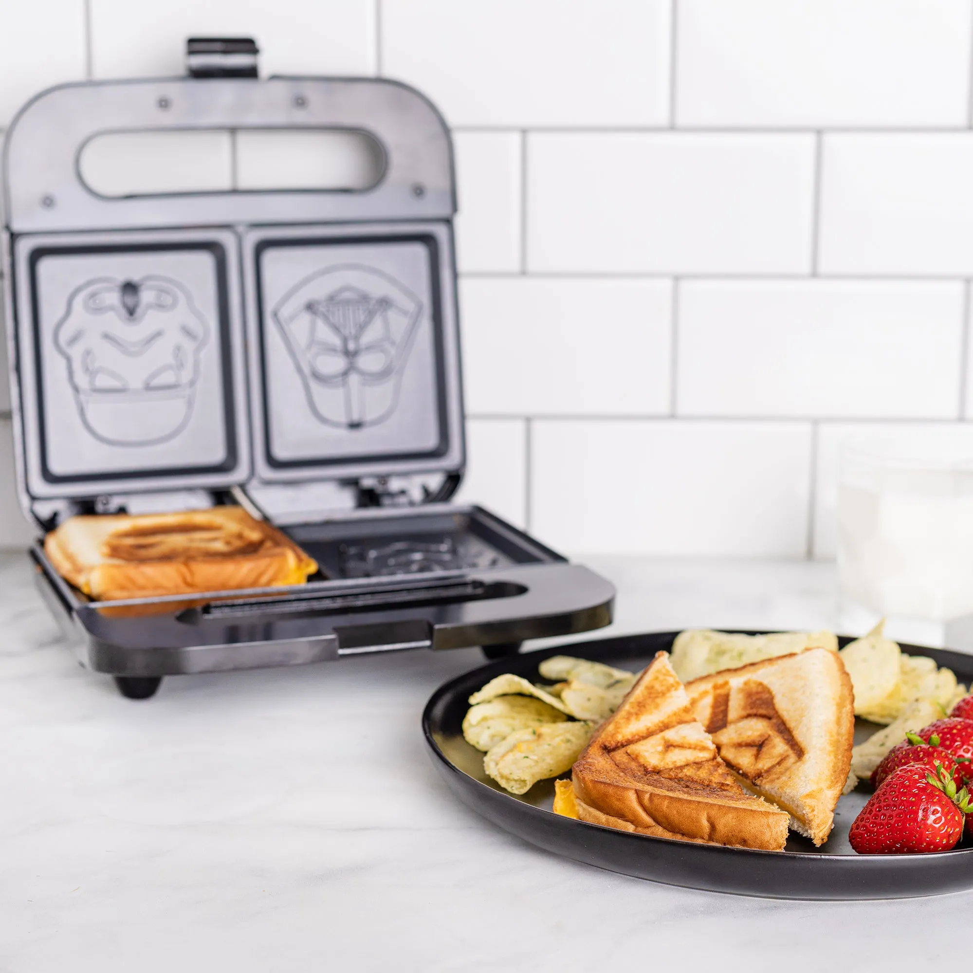 Star Wars Darth Vader & Stormtrooper Grilled Cheese Maker