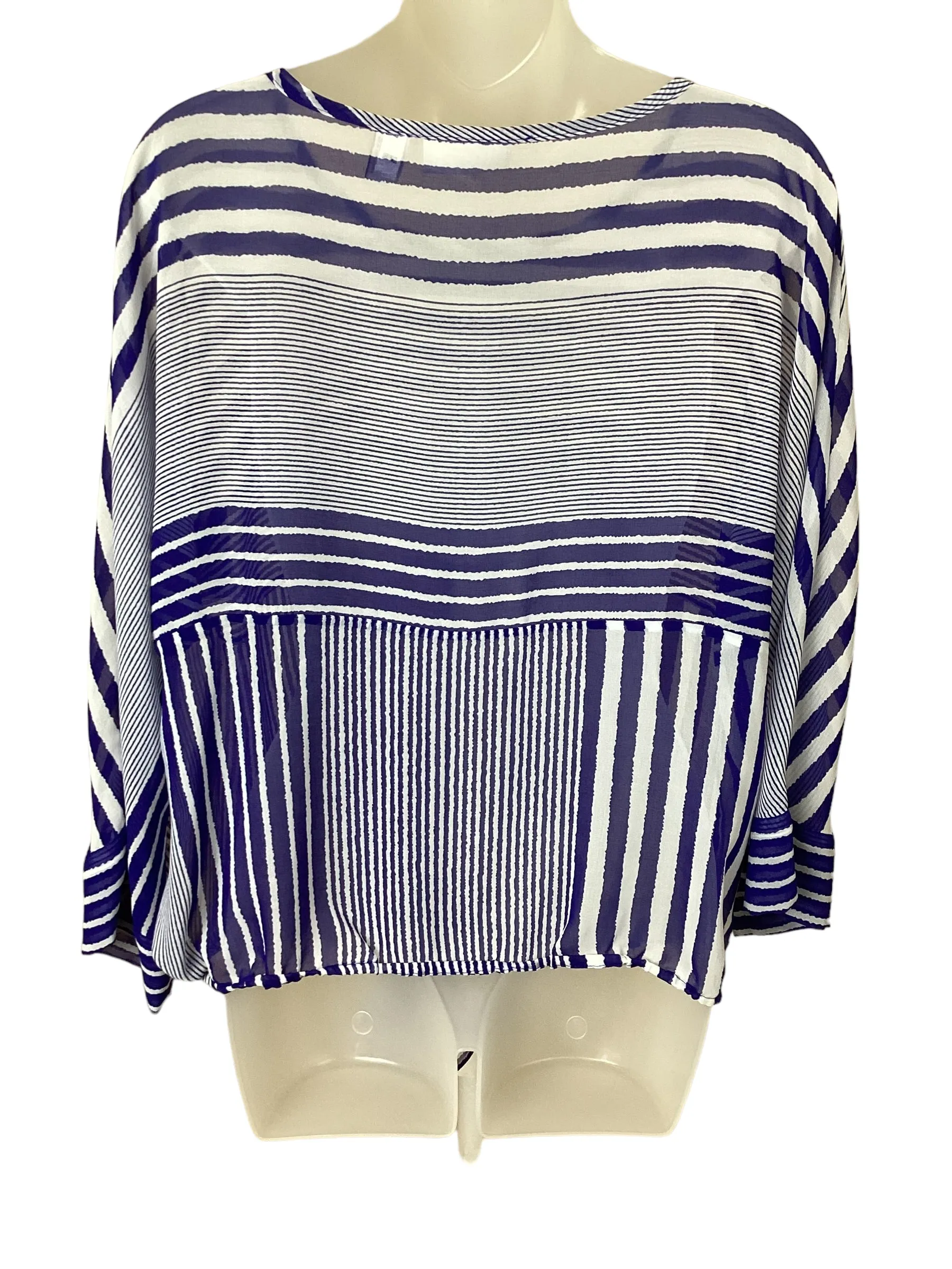 Top 3/4 Sleeve By Chicos  Size: M