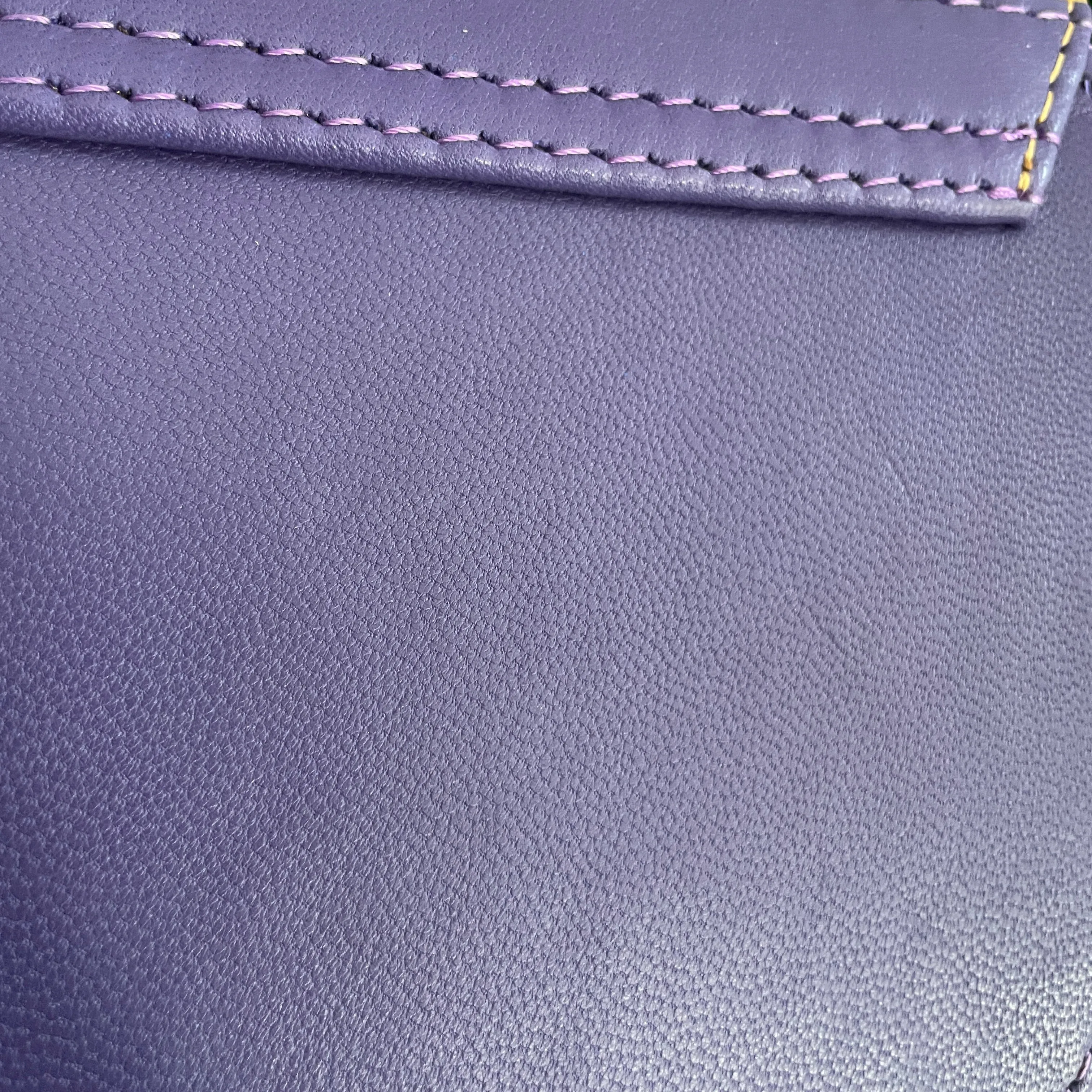 Warp Hexella Clutch Purple Glam | Sample |